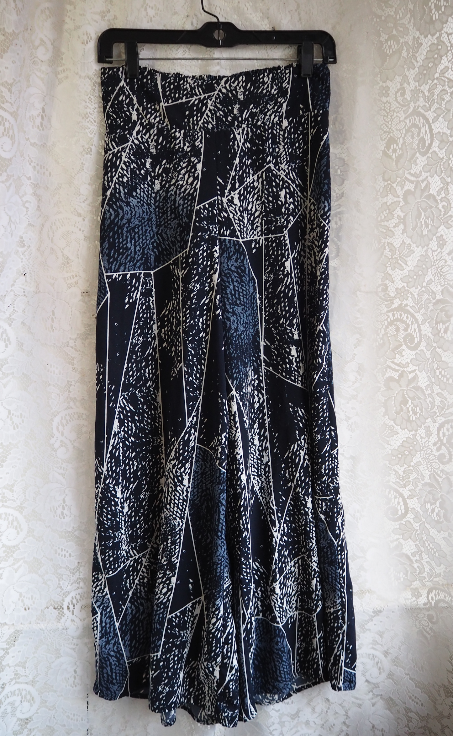 Wide Leg Printed Pant in blues and white.